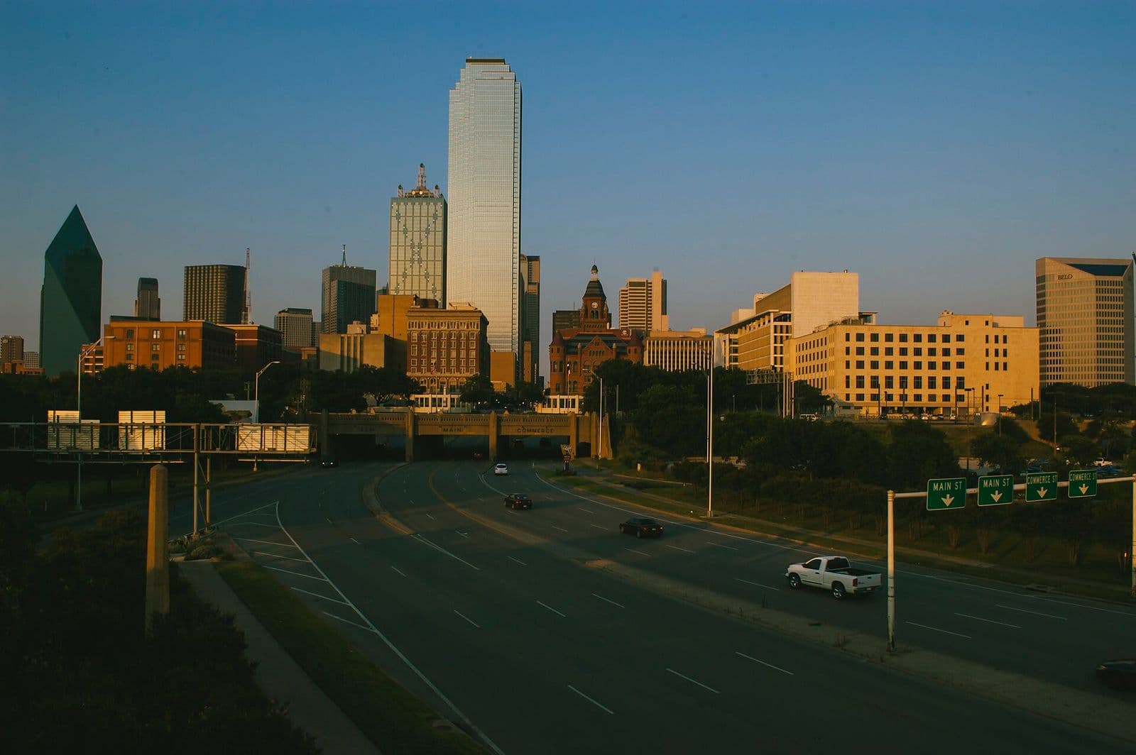 Downtown Dallas skyline